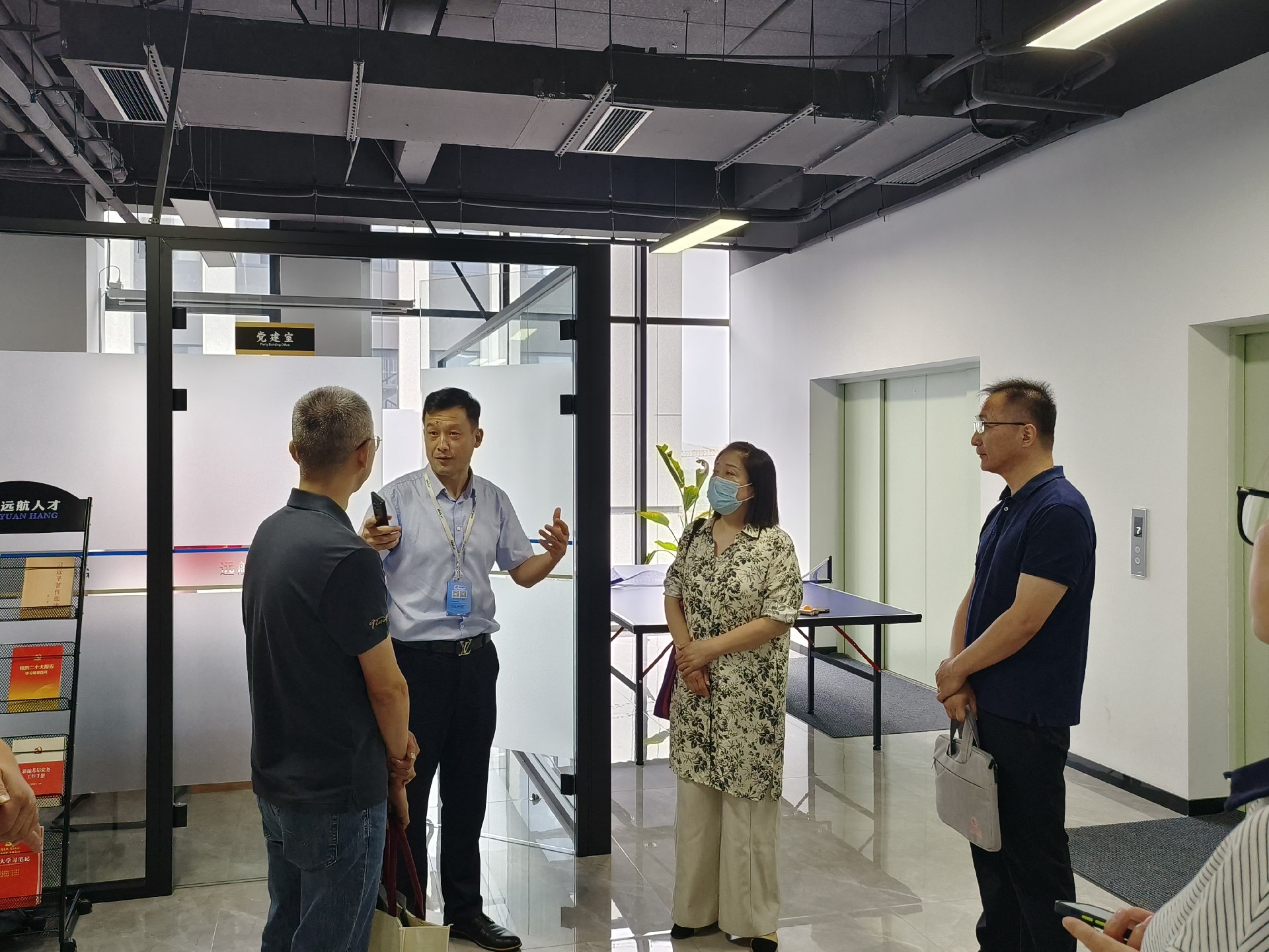 1759032394420376.jpg 1759032394420376.jpg